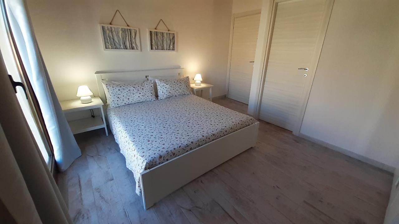B&B U Punenti La Maddalena  Eksteriør billede