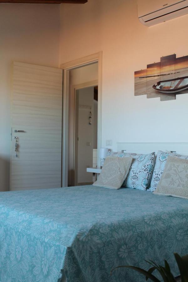 B&B U Punenti La Maddalena  Eksteriør billede